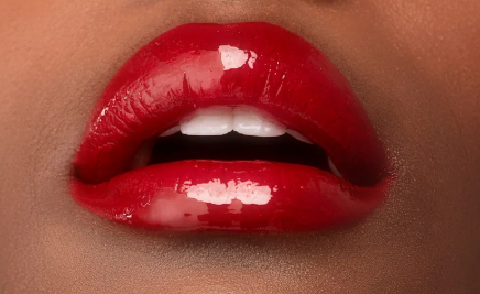 5 Clear Signs She Wants You Back and What To Do